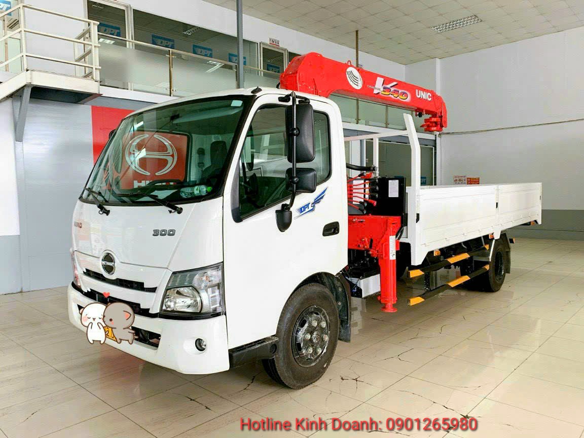 Giá xe cẩu Hino tải 3.5 tấn mới nhất 2024